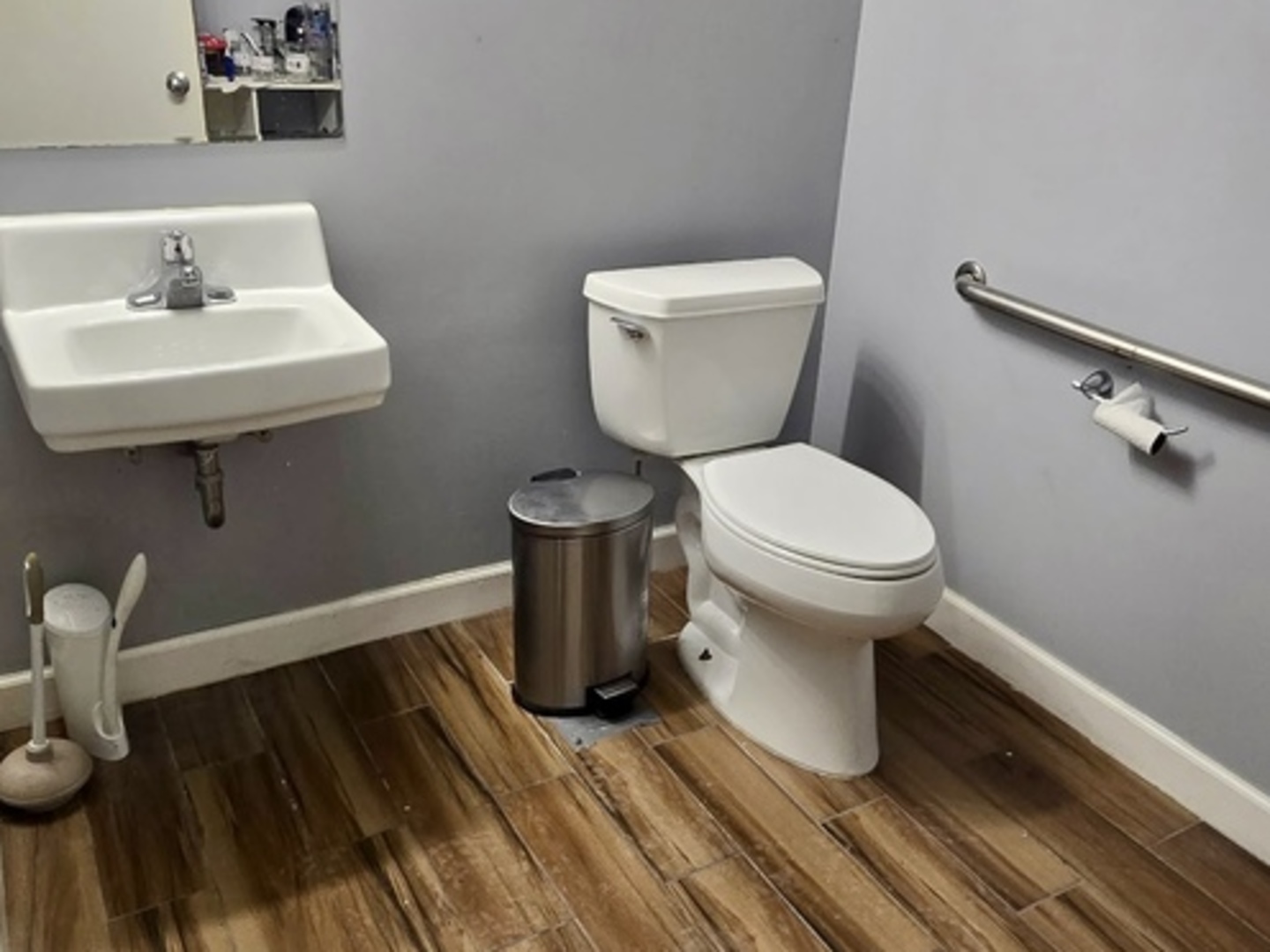 main property photo 3