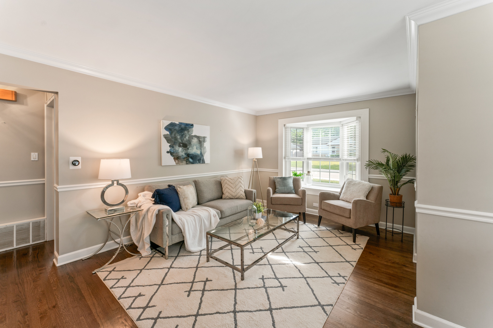 property viewer photo 4