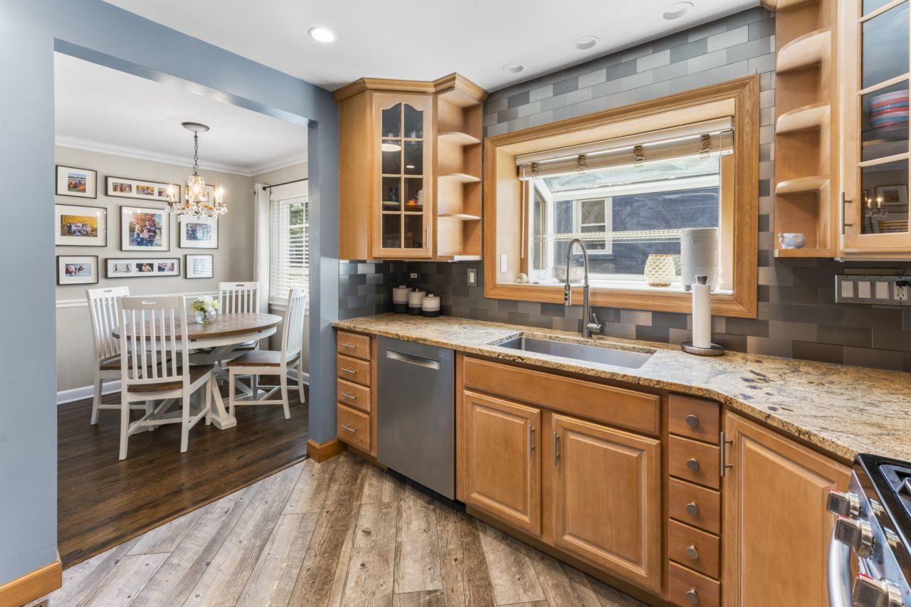 property viewer photo 7