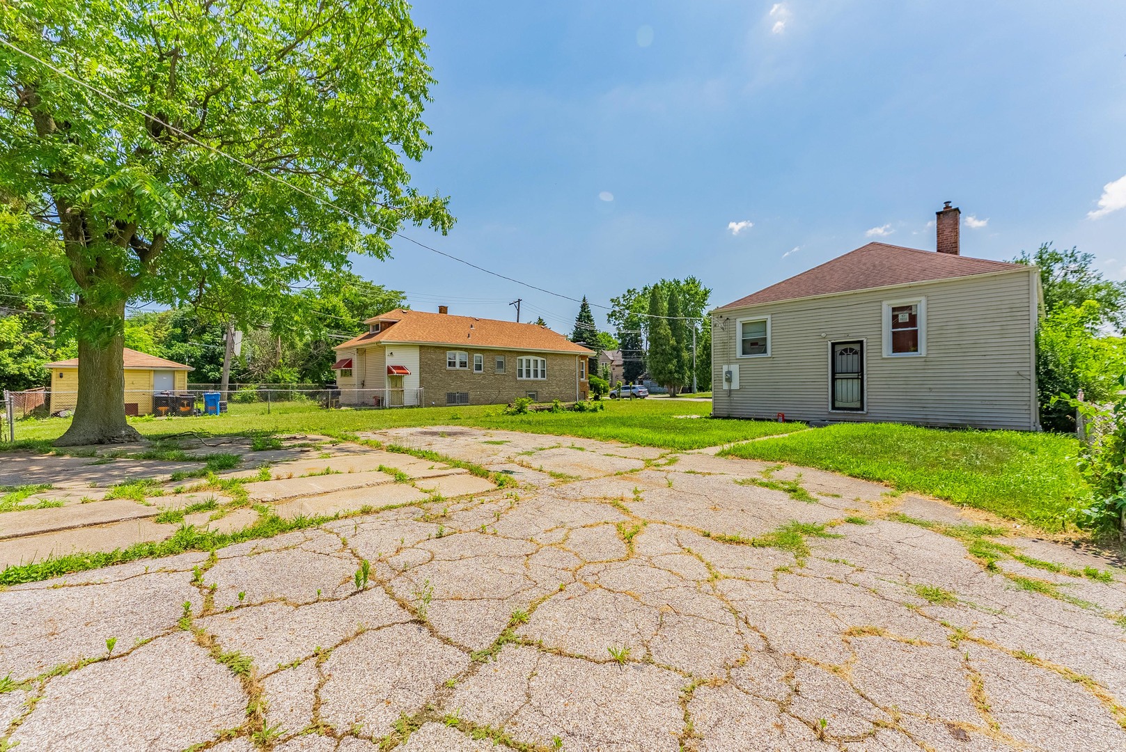 property viewer photo 20