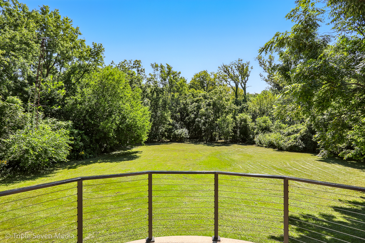 property viewer photo 11