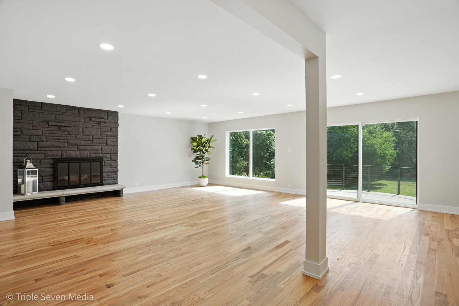 property viewer photo 12