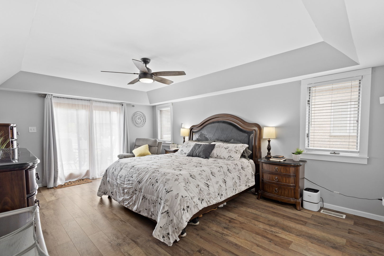property viewer photo 15