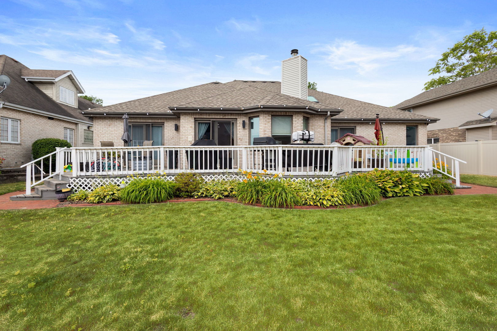 property viewer photo 23