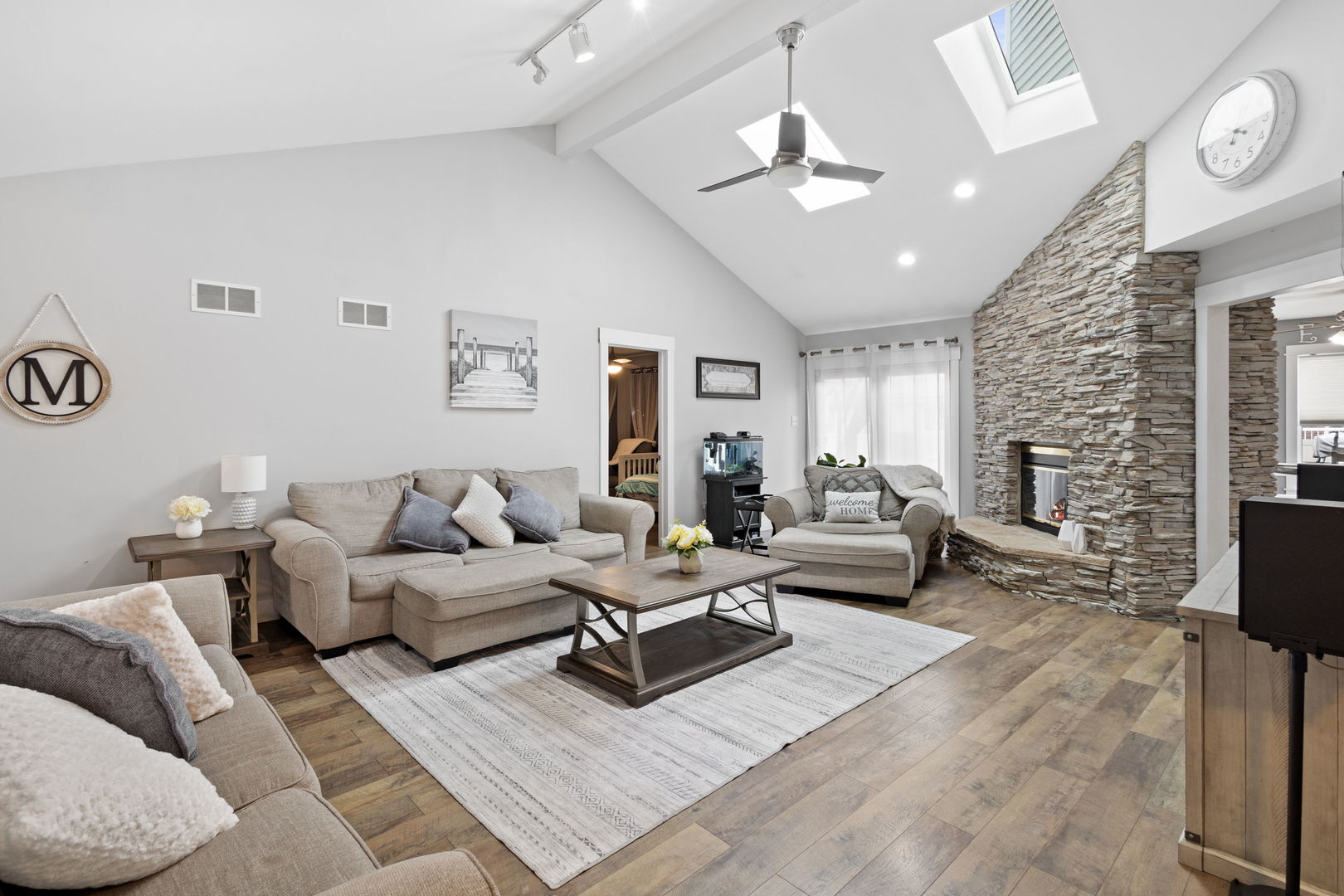 property viewer photo 4