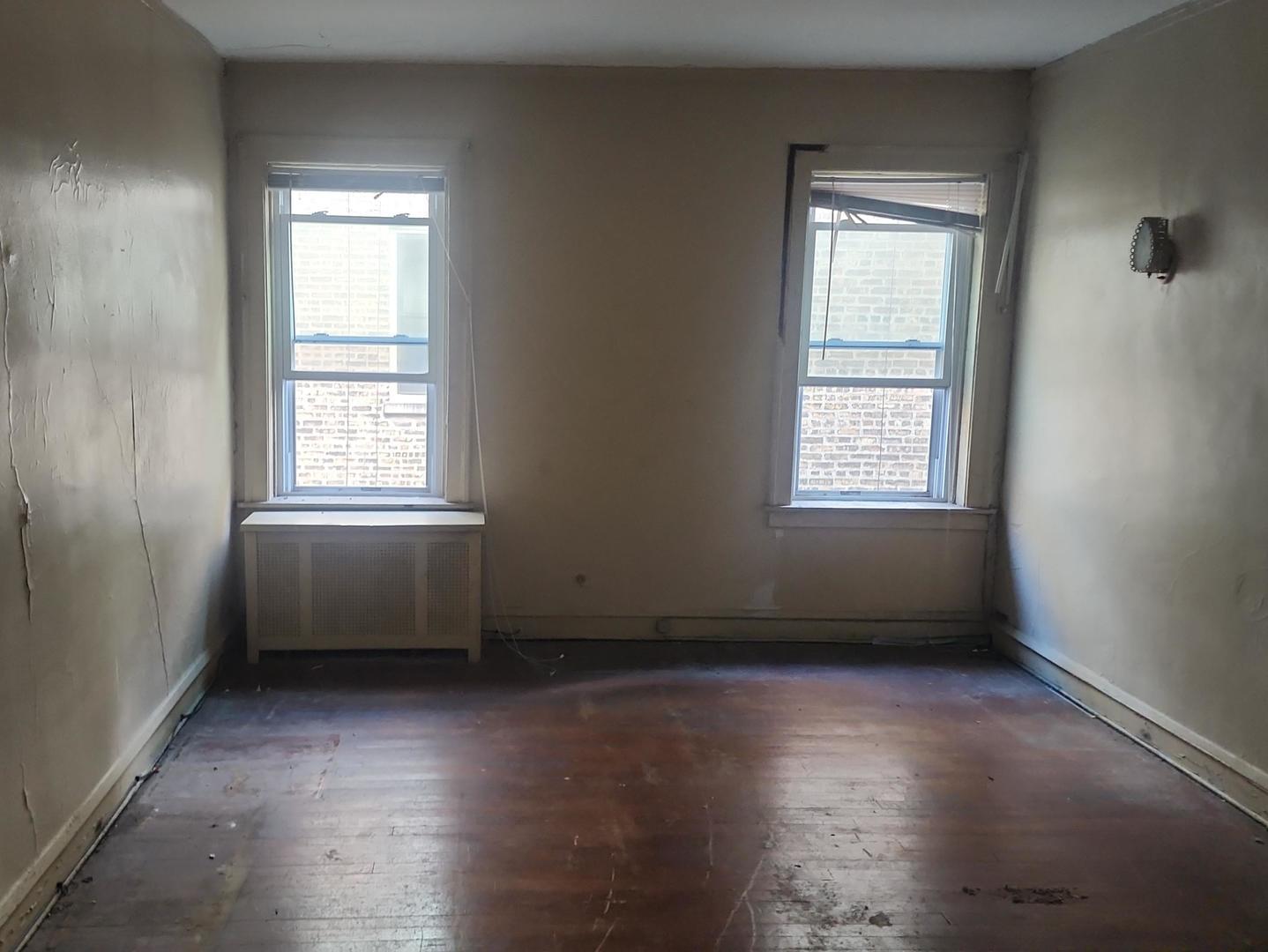 property viewer photo 9