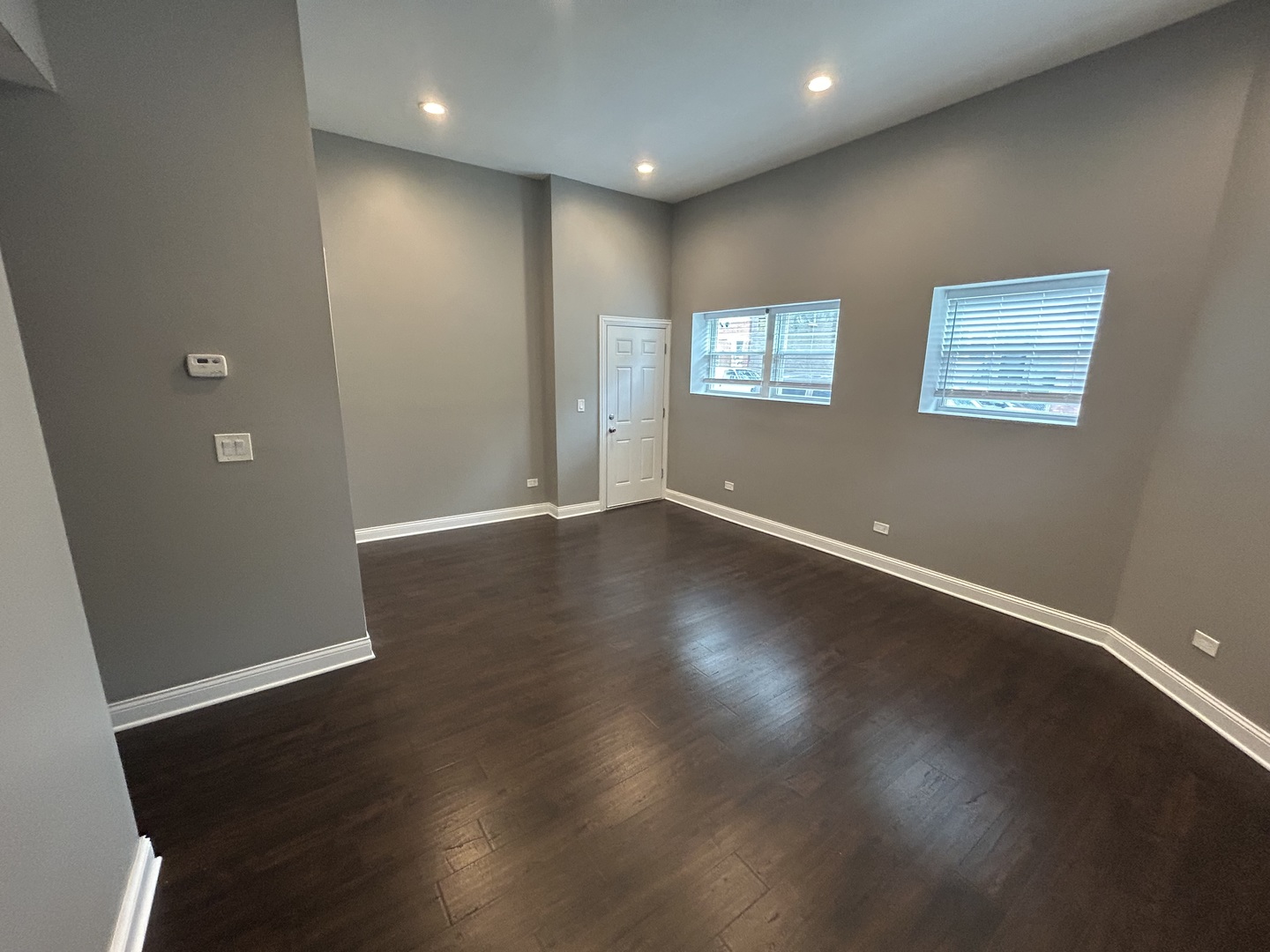 property viewer photo 2