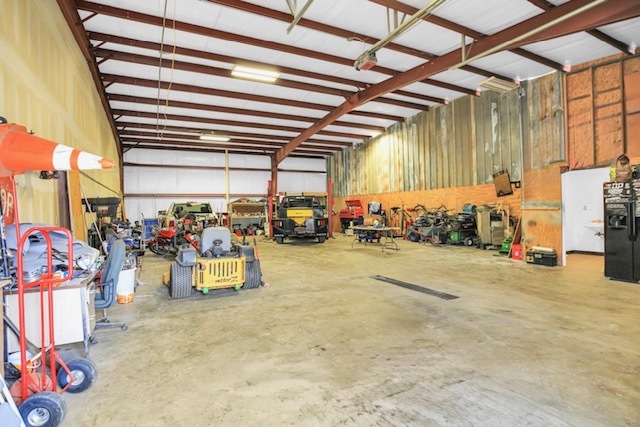 main property photo 22