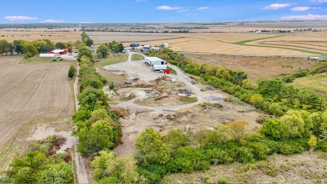 main property photo 31