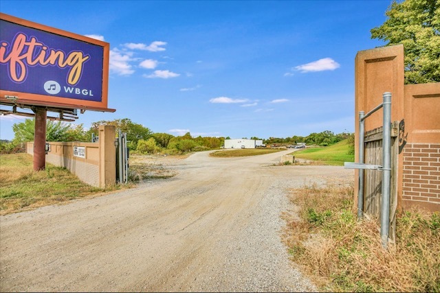 main property photo 41
