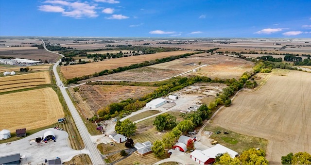 main property photo 75