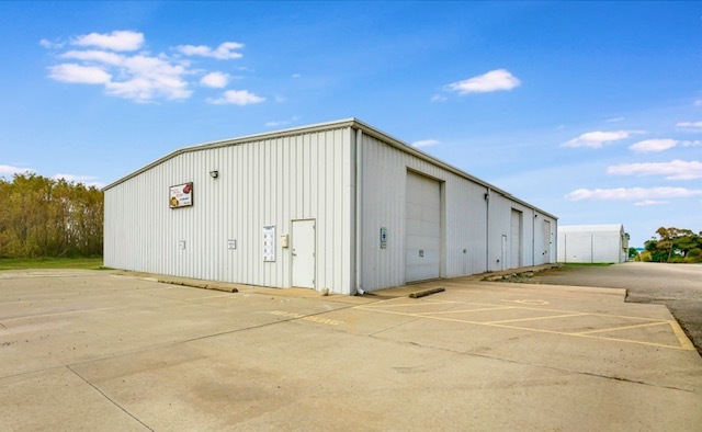 main property photo 9