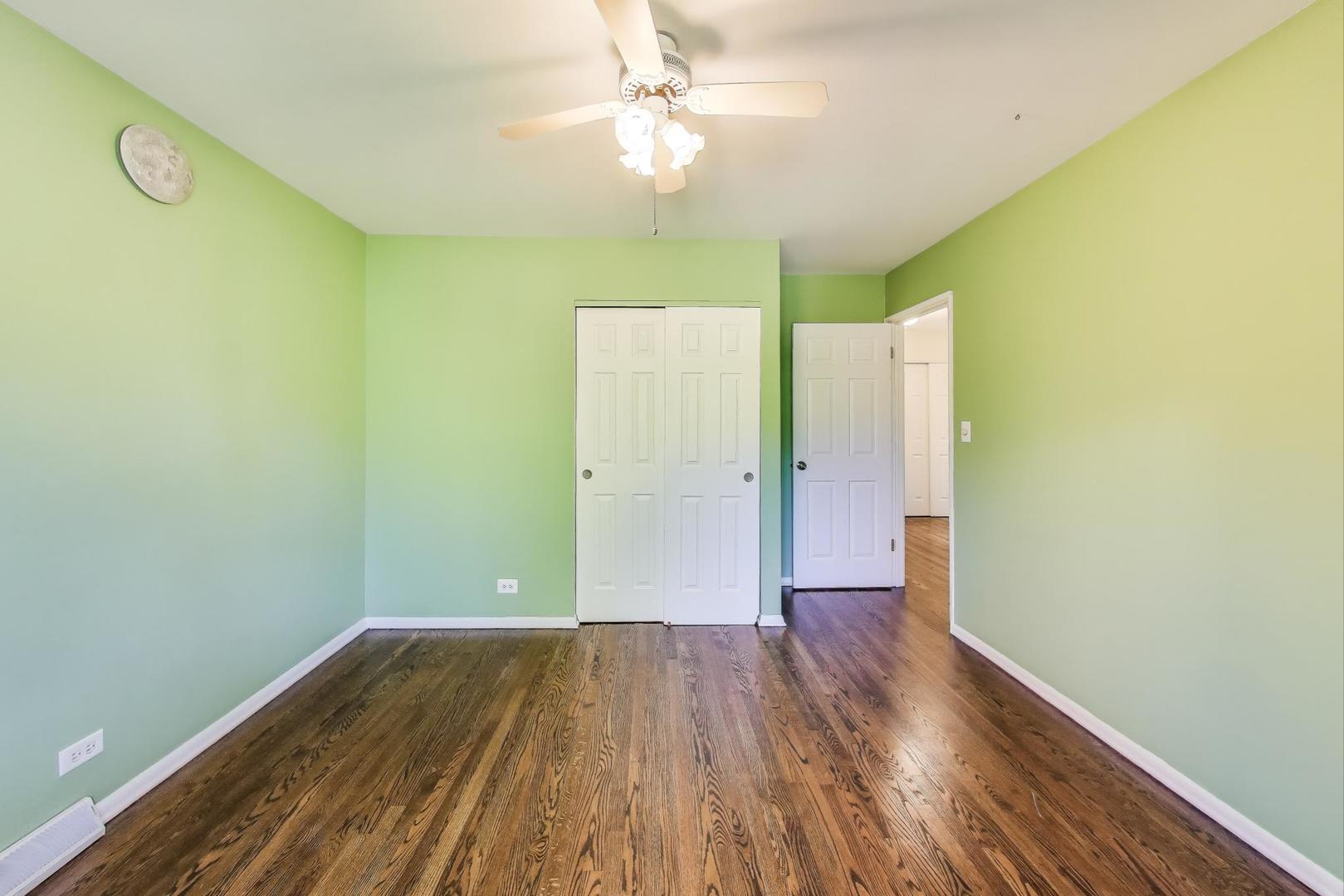 property viewer photo 15
