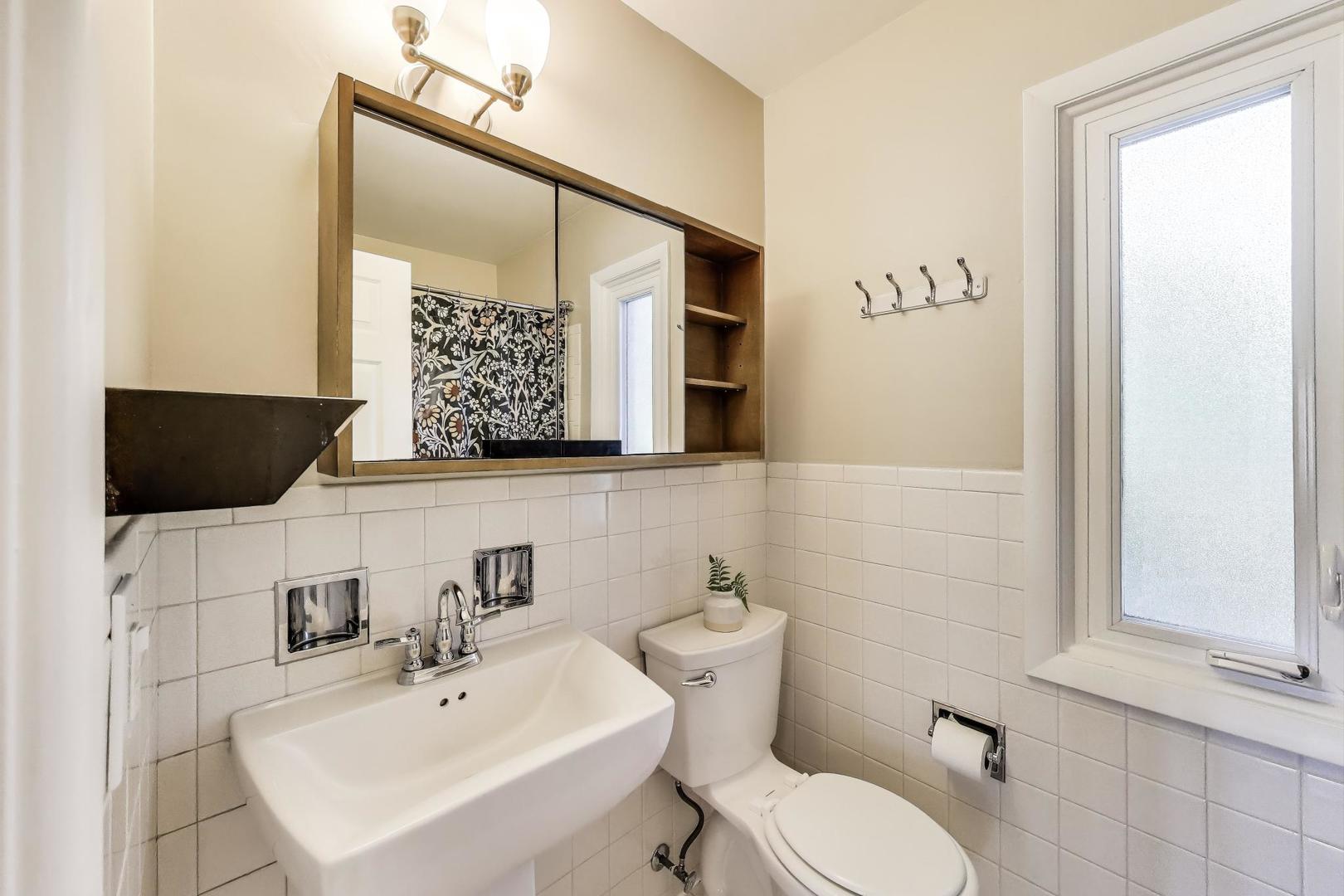 property viewer photo 18