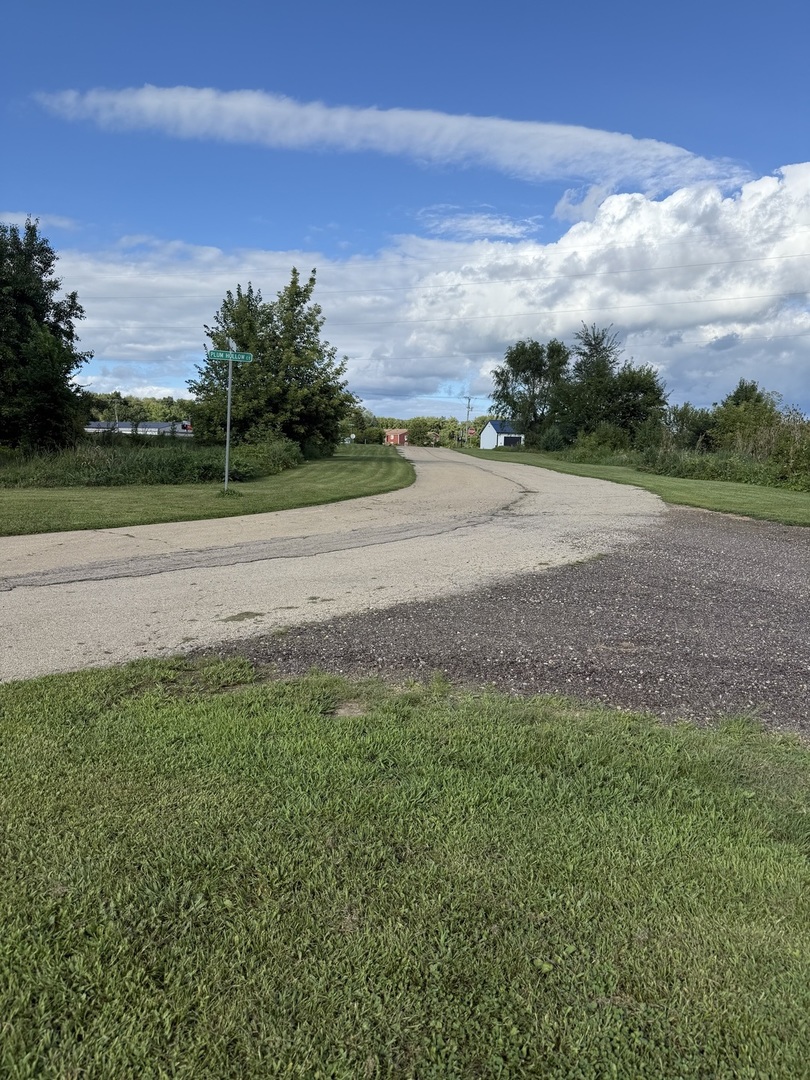 main property photo 11