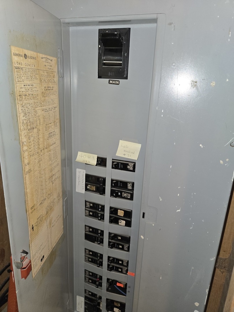 main property photo 8
