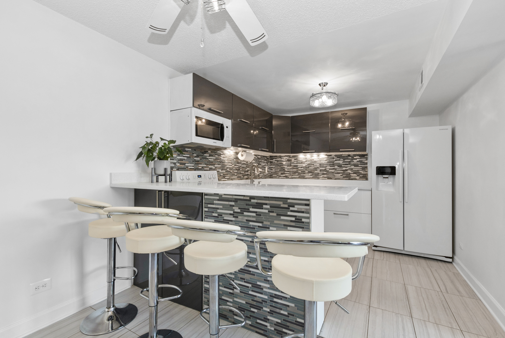 property viewer photo 2