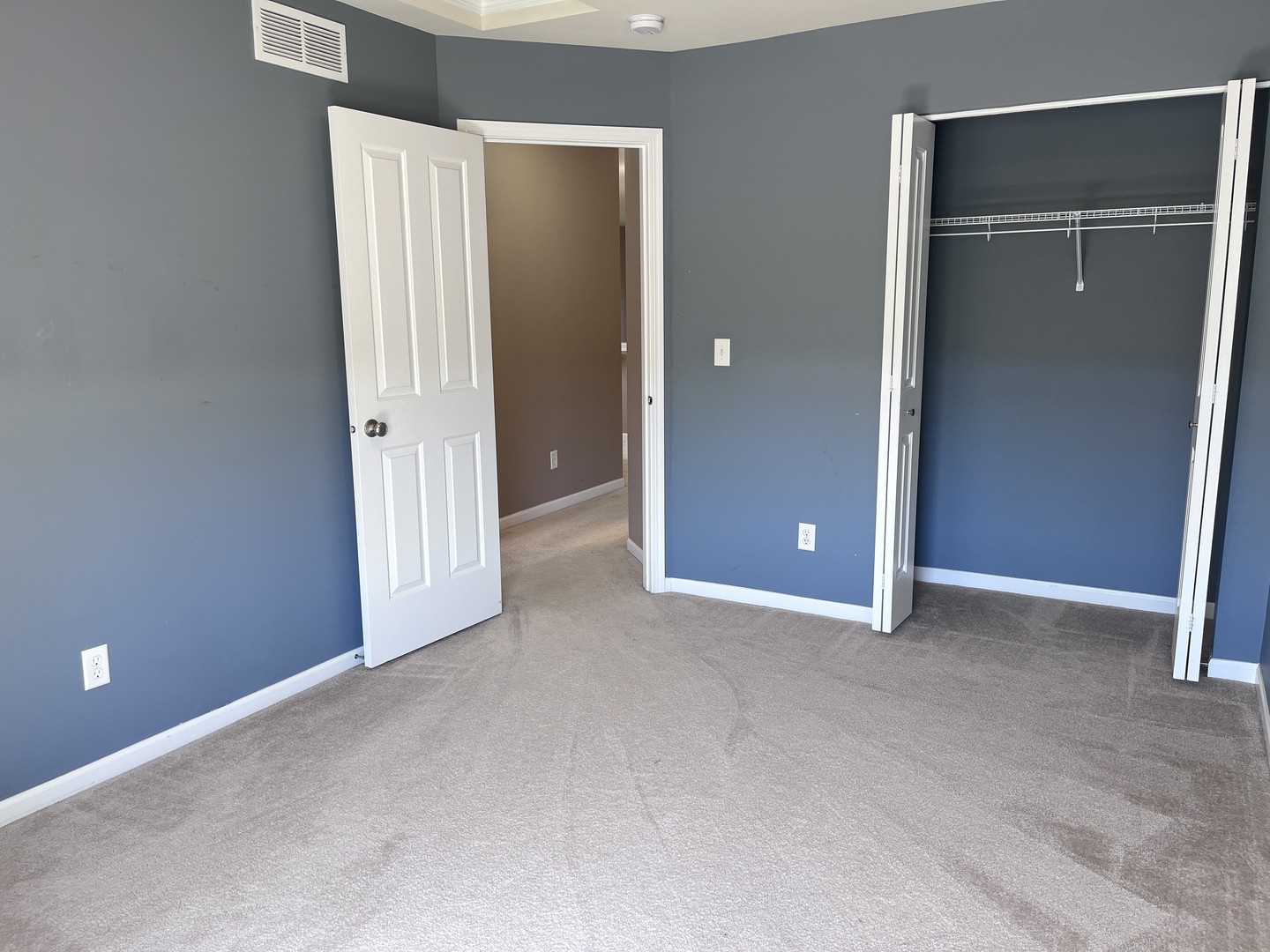 property viewer photo 18