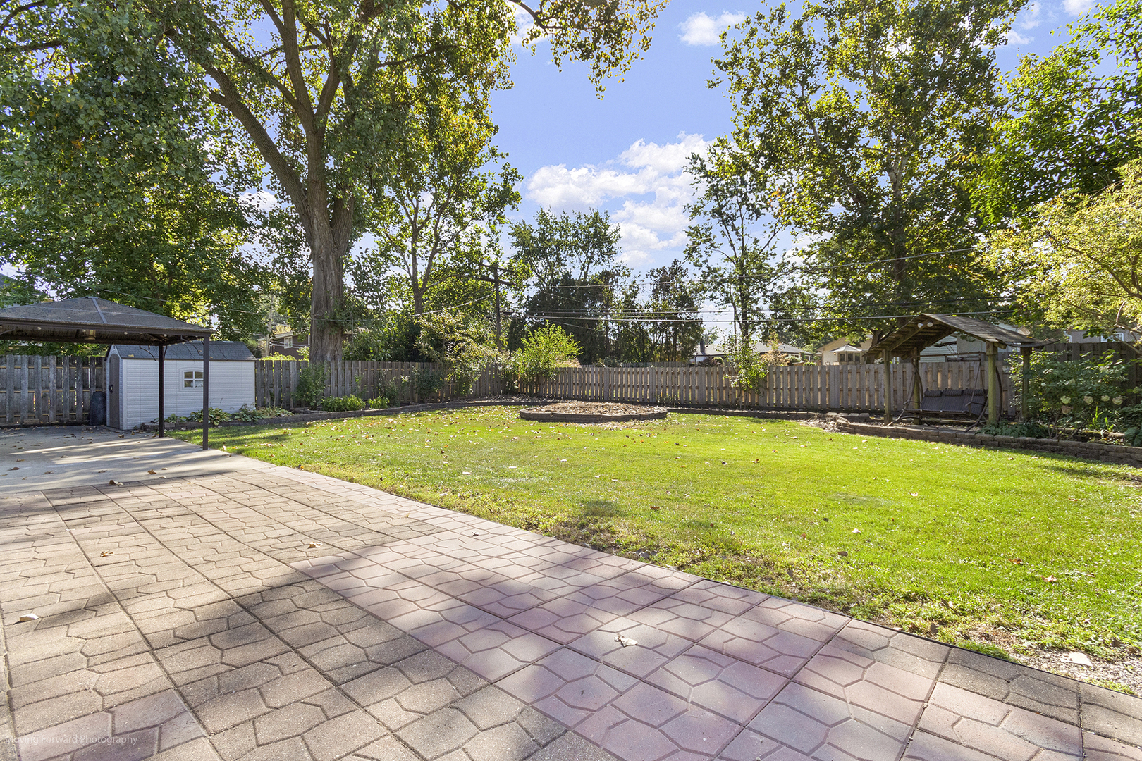 property viewer photo 18