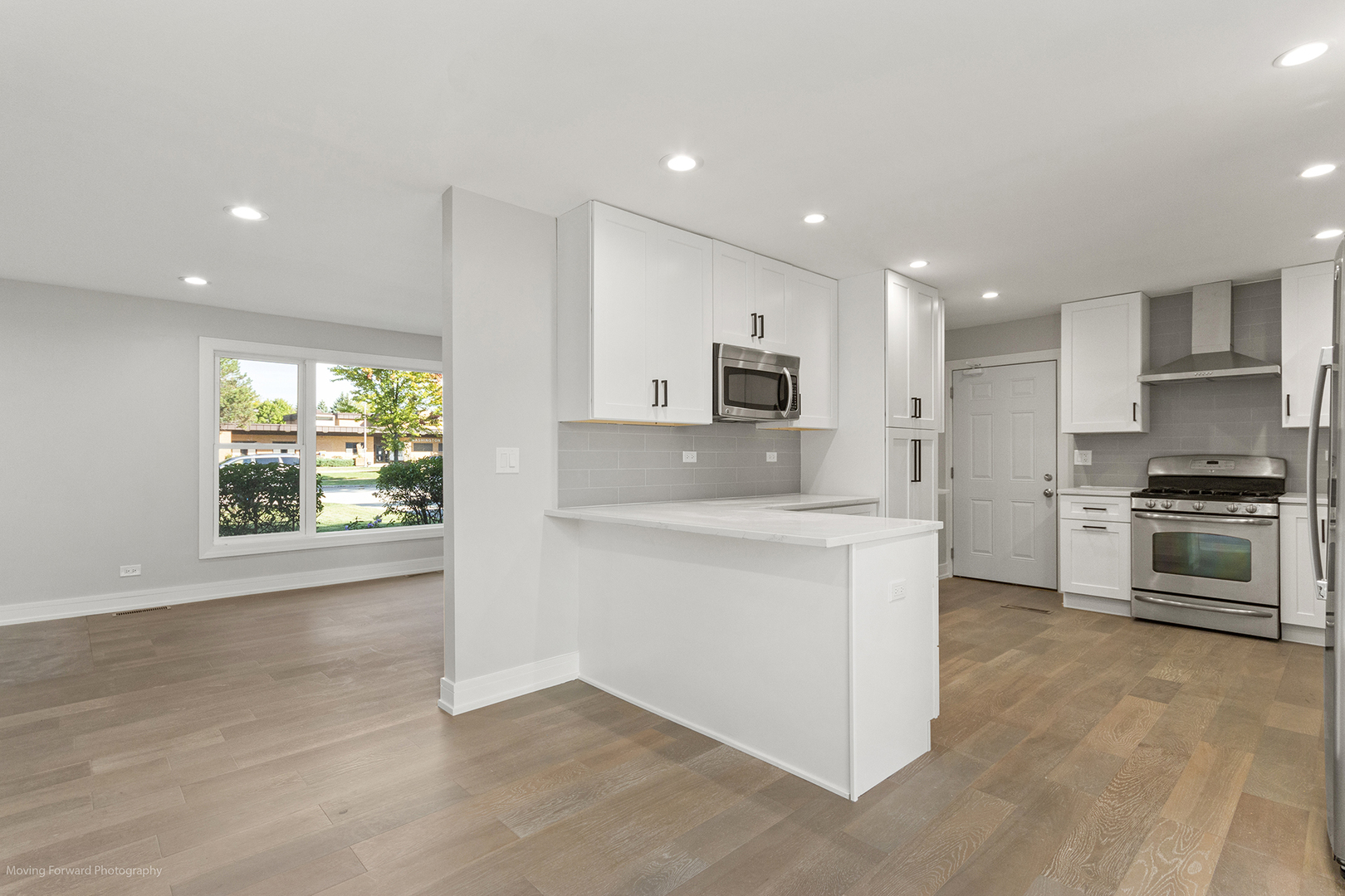 property viewer photo 6