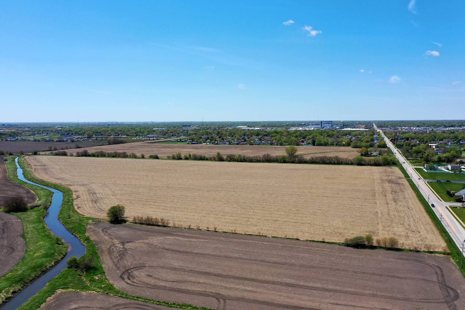 main property photo 10