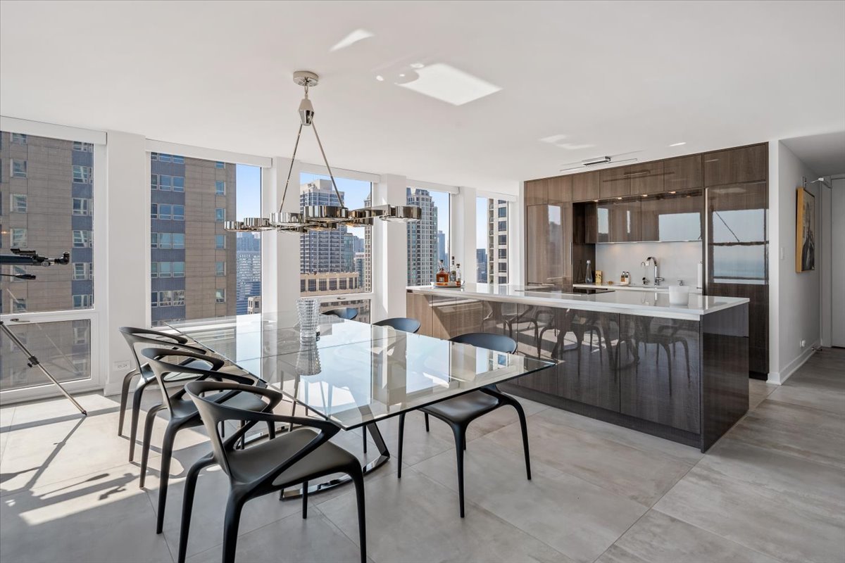 property viewer photo 11