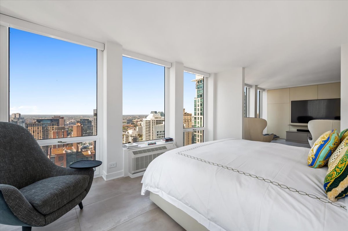 property viewer photo 19