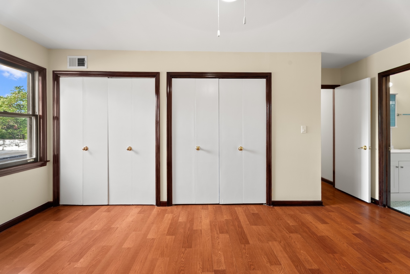 property viewer photo 12