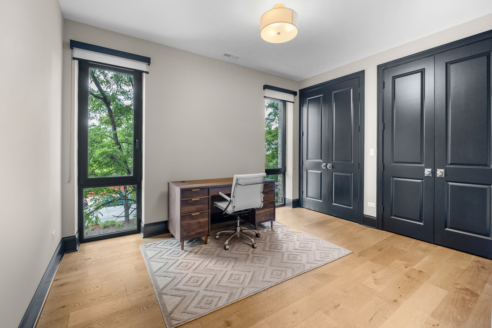 property viewer photo 20