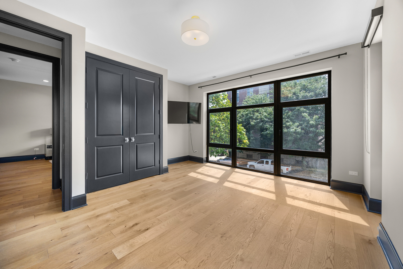 property viewer photo 24