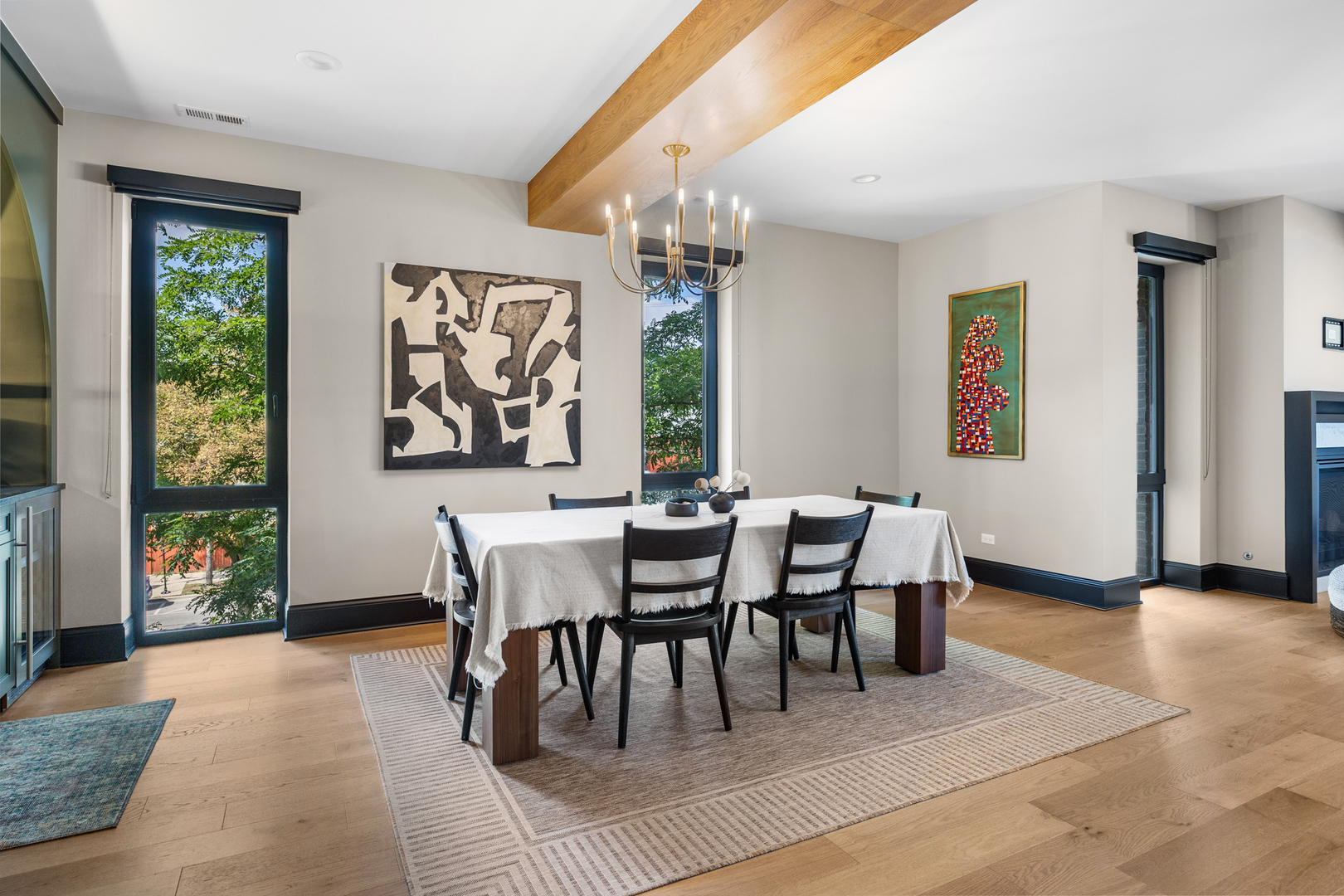 property viewer photo 5