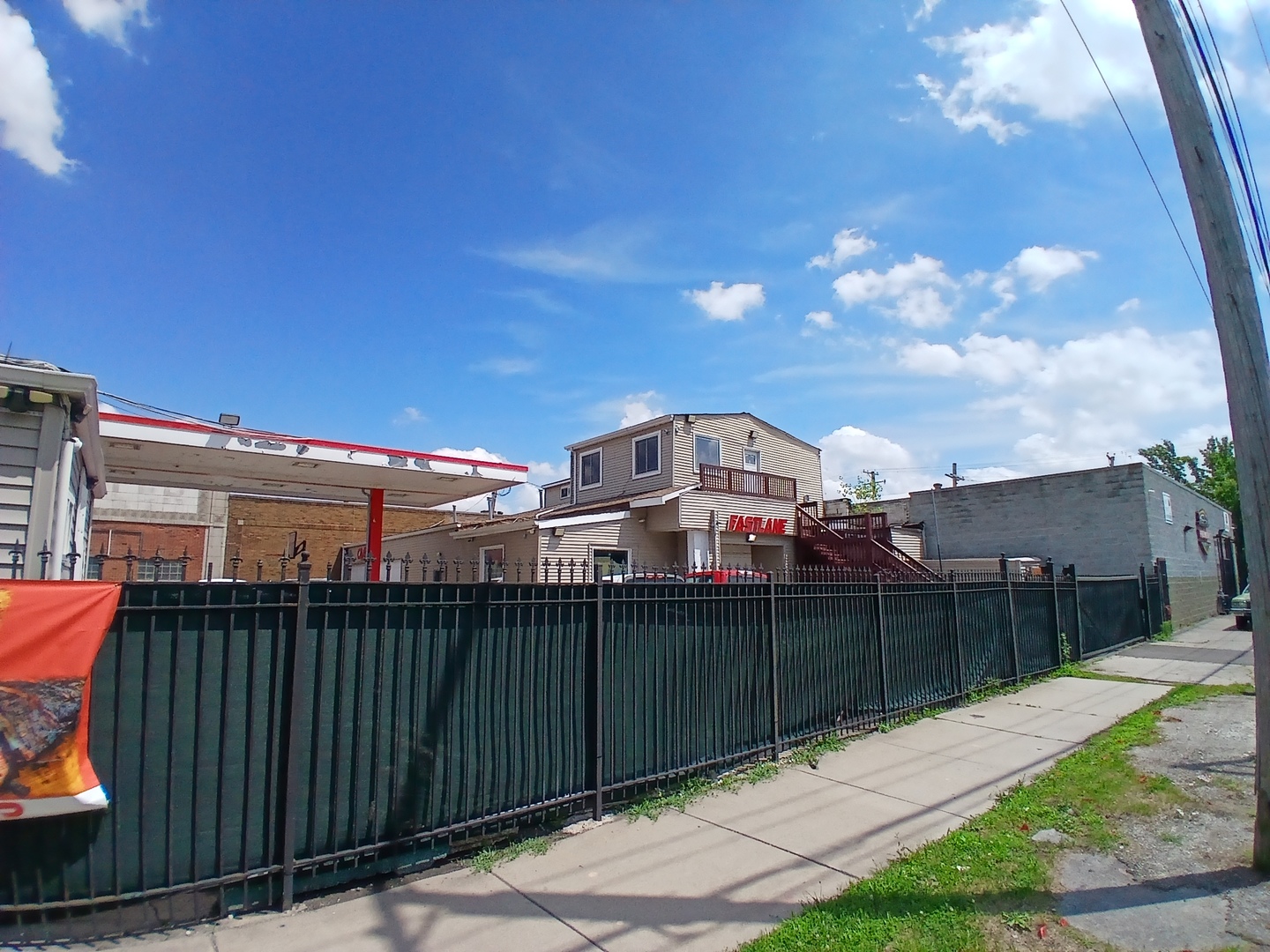 main property photo 3