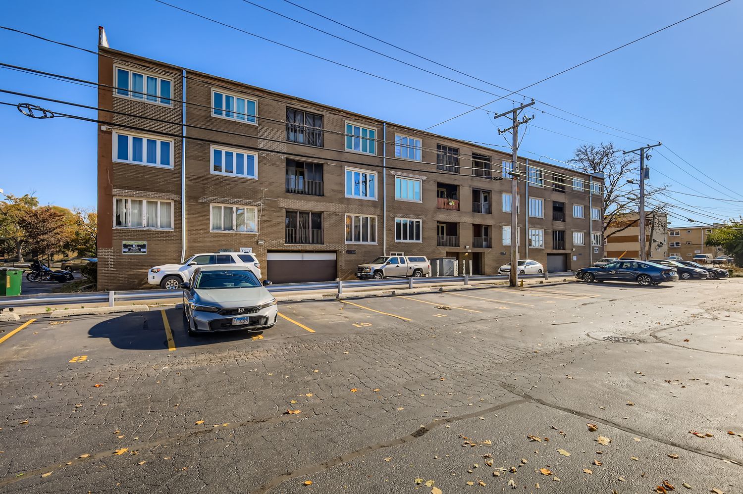 main property photo 24