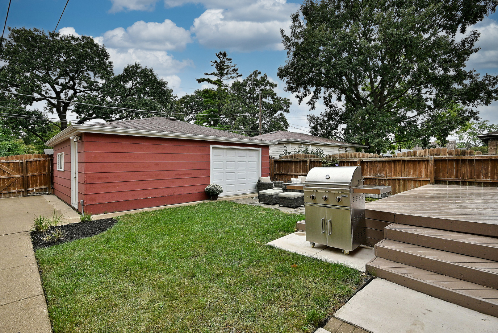 main property photo 44