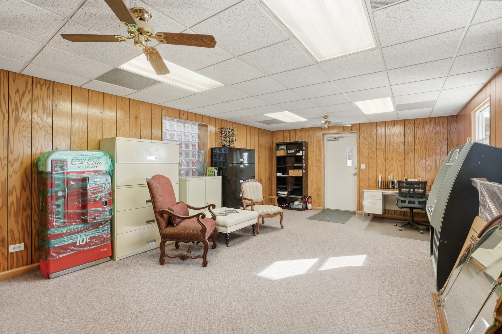 main property photo 19