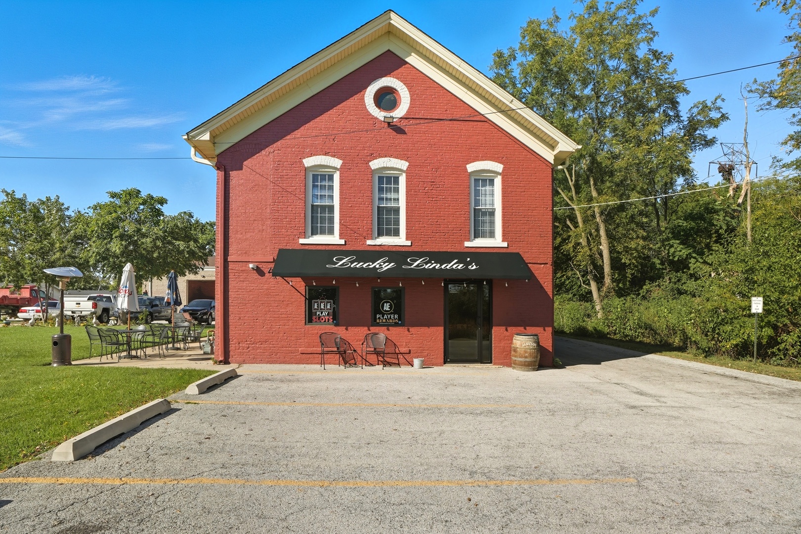 main property photo 3