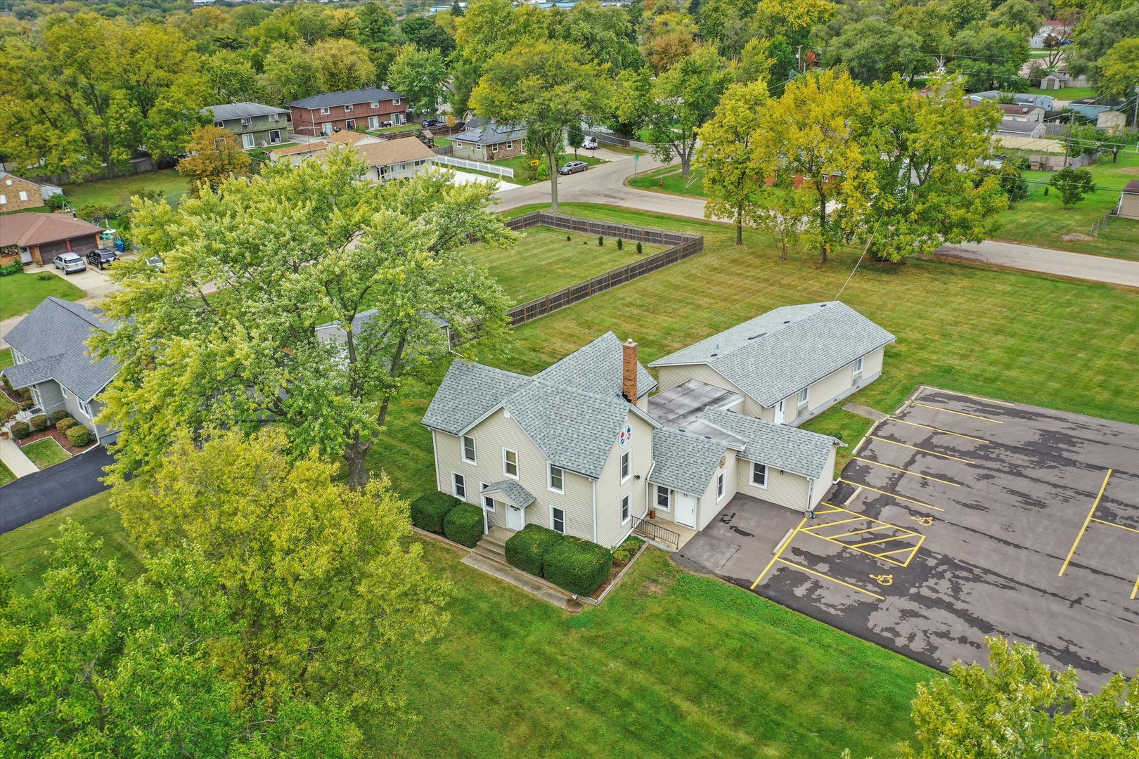 main property photo 38