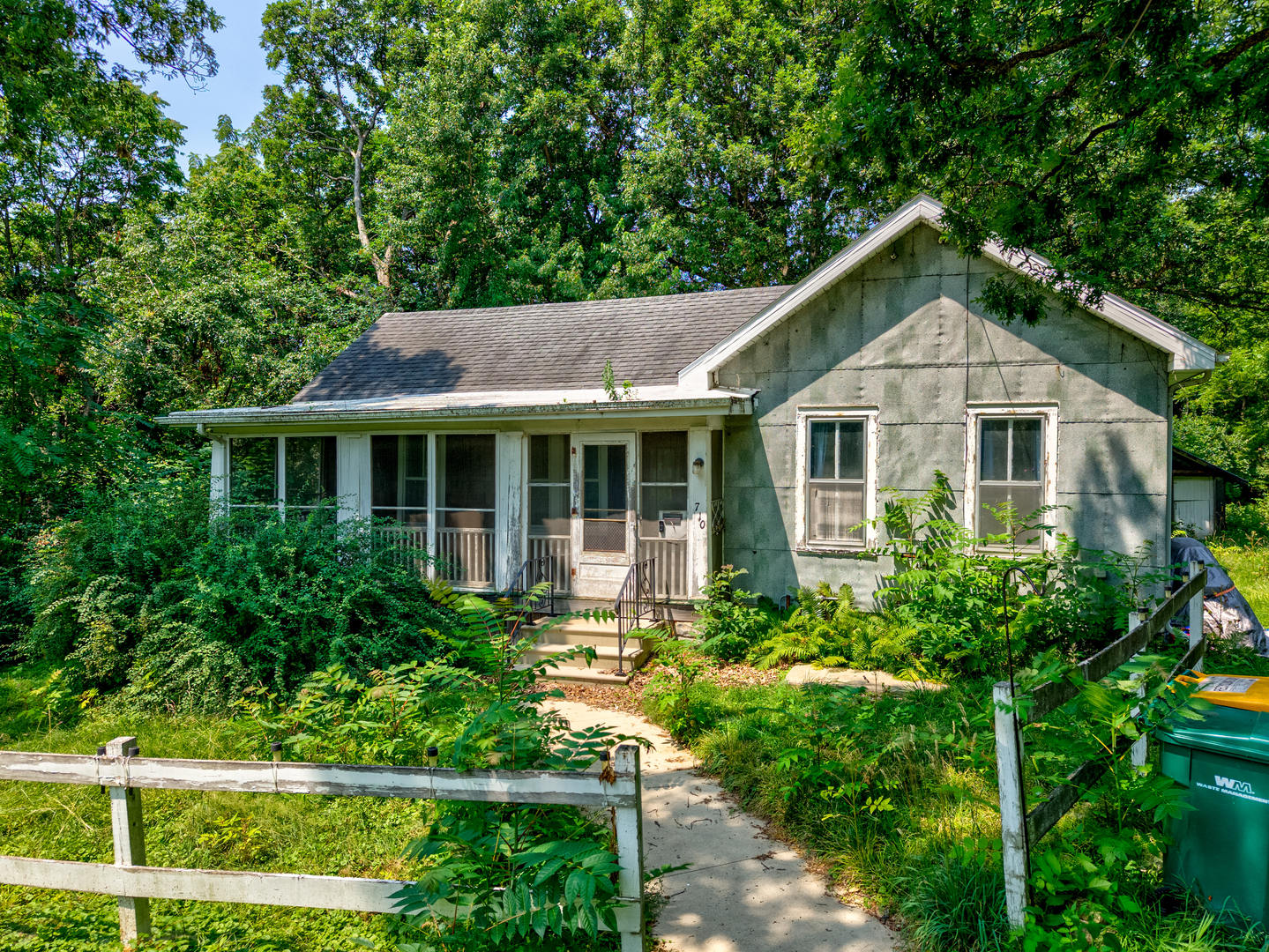 main property photo 4