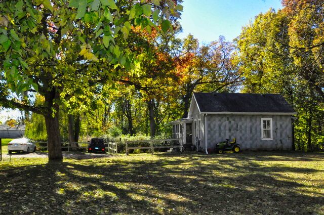main property photo 41