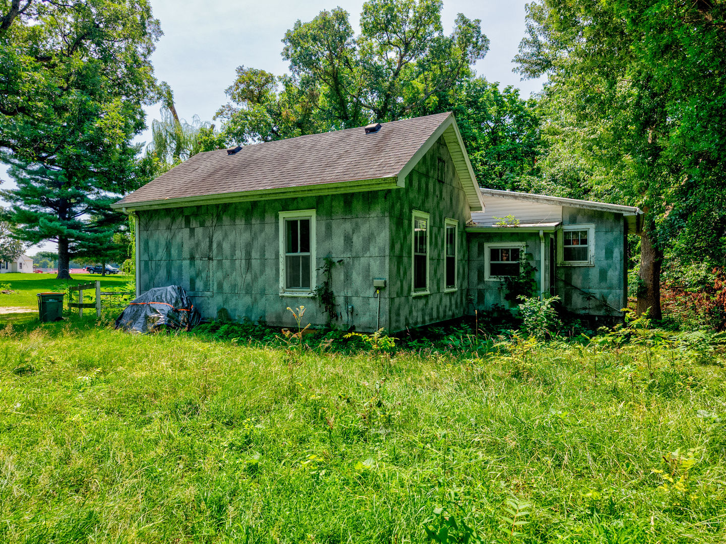 main property photo 46