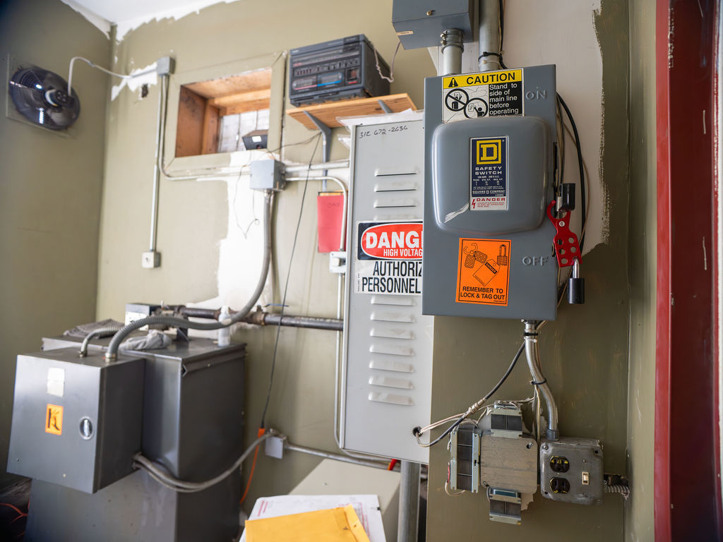 main property photo 38