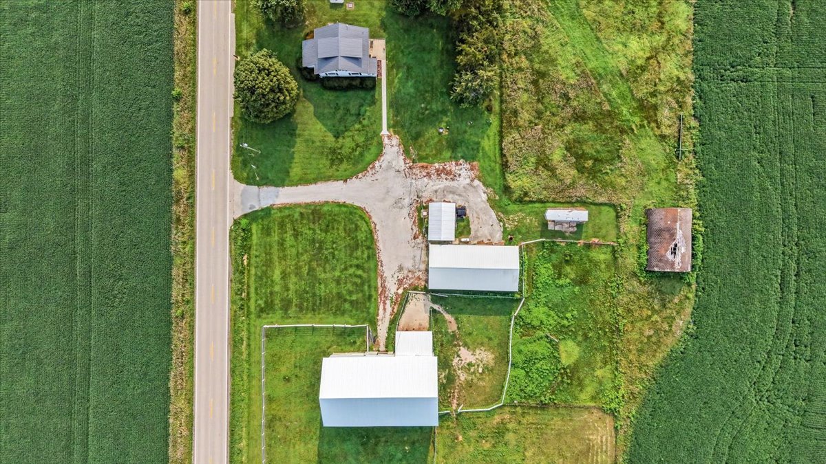 main property photo 57