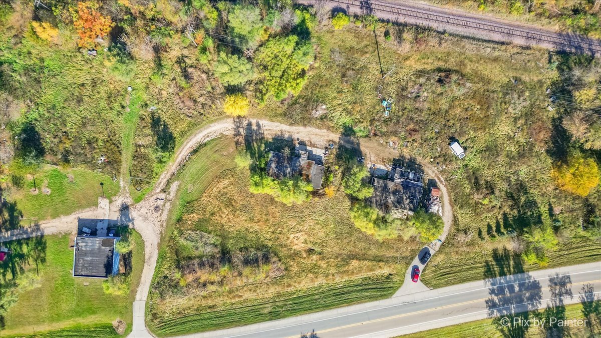 main property photo 20