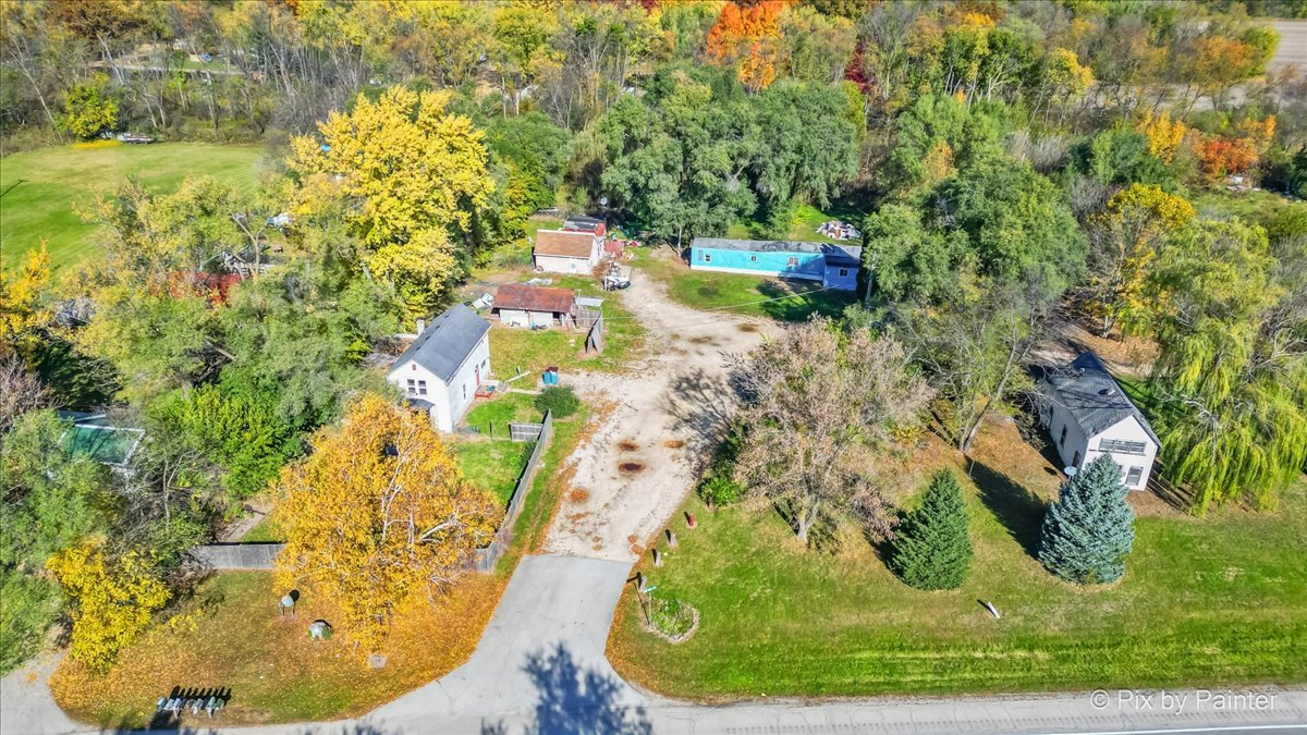 main property photo 9