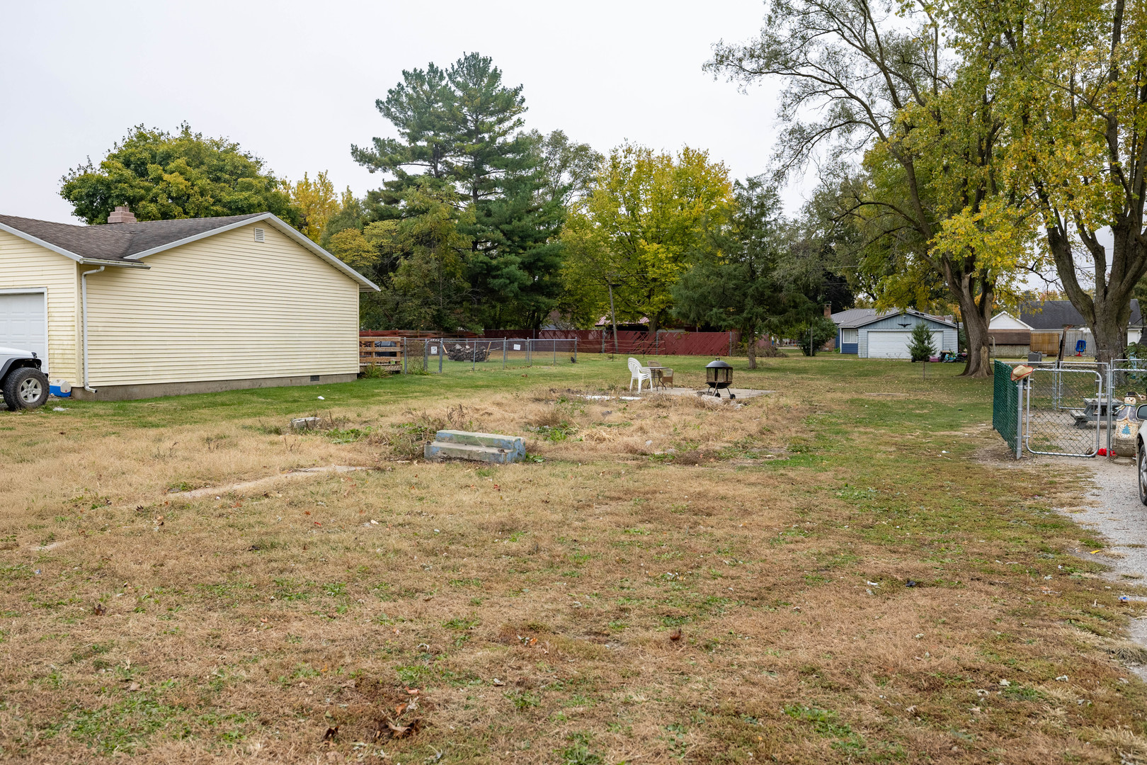 main property photo 5