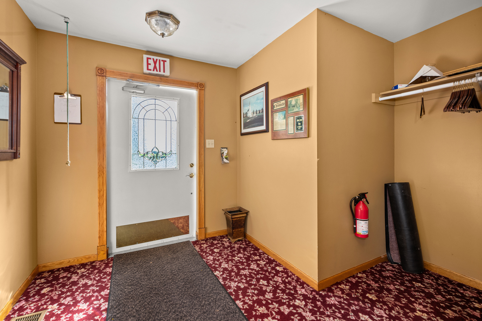 main property photo 10