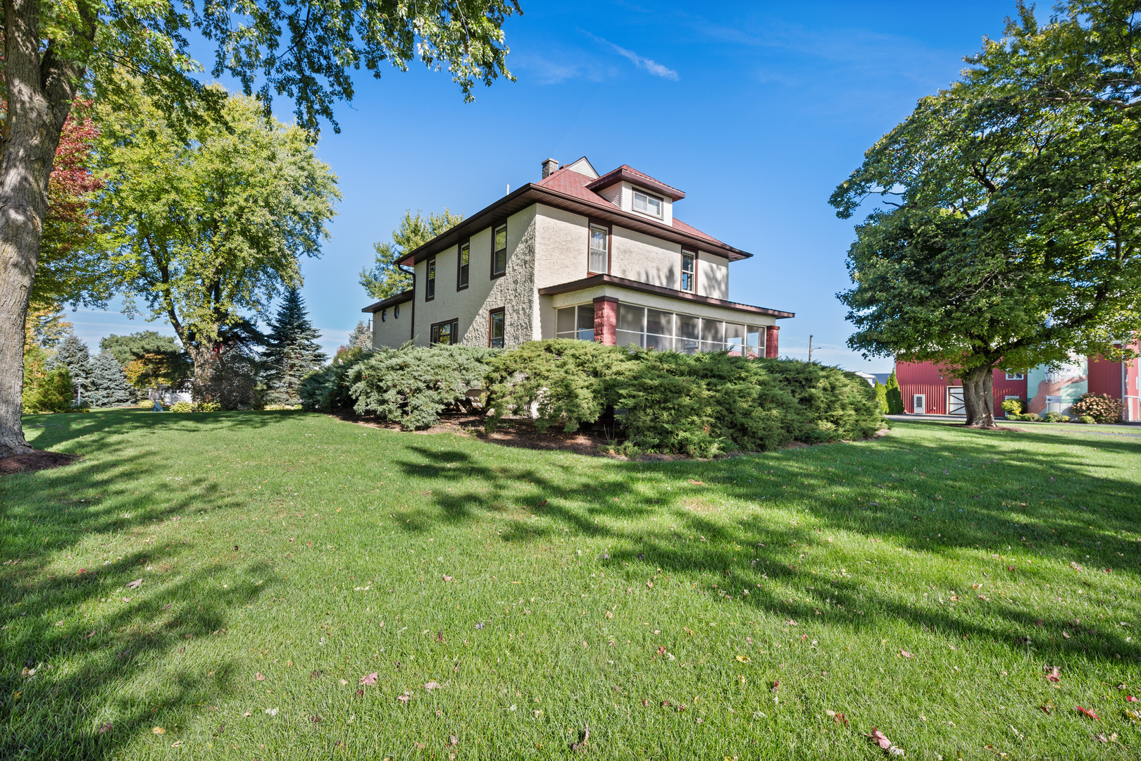 main property photo 43
