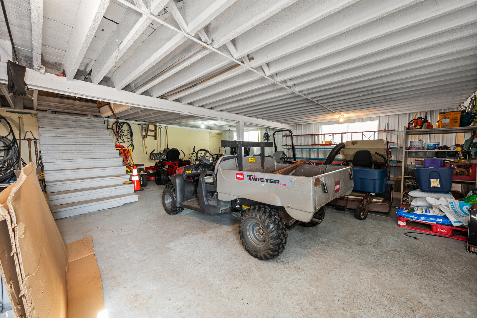 main property photo 83