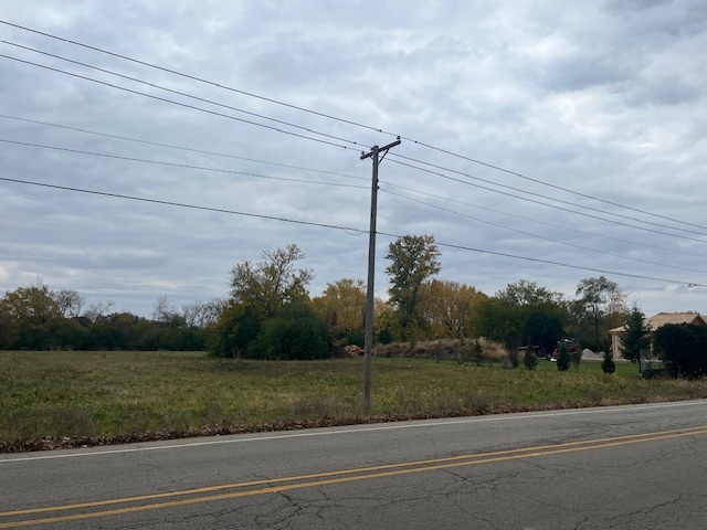 main property photo 9