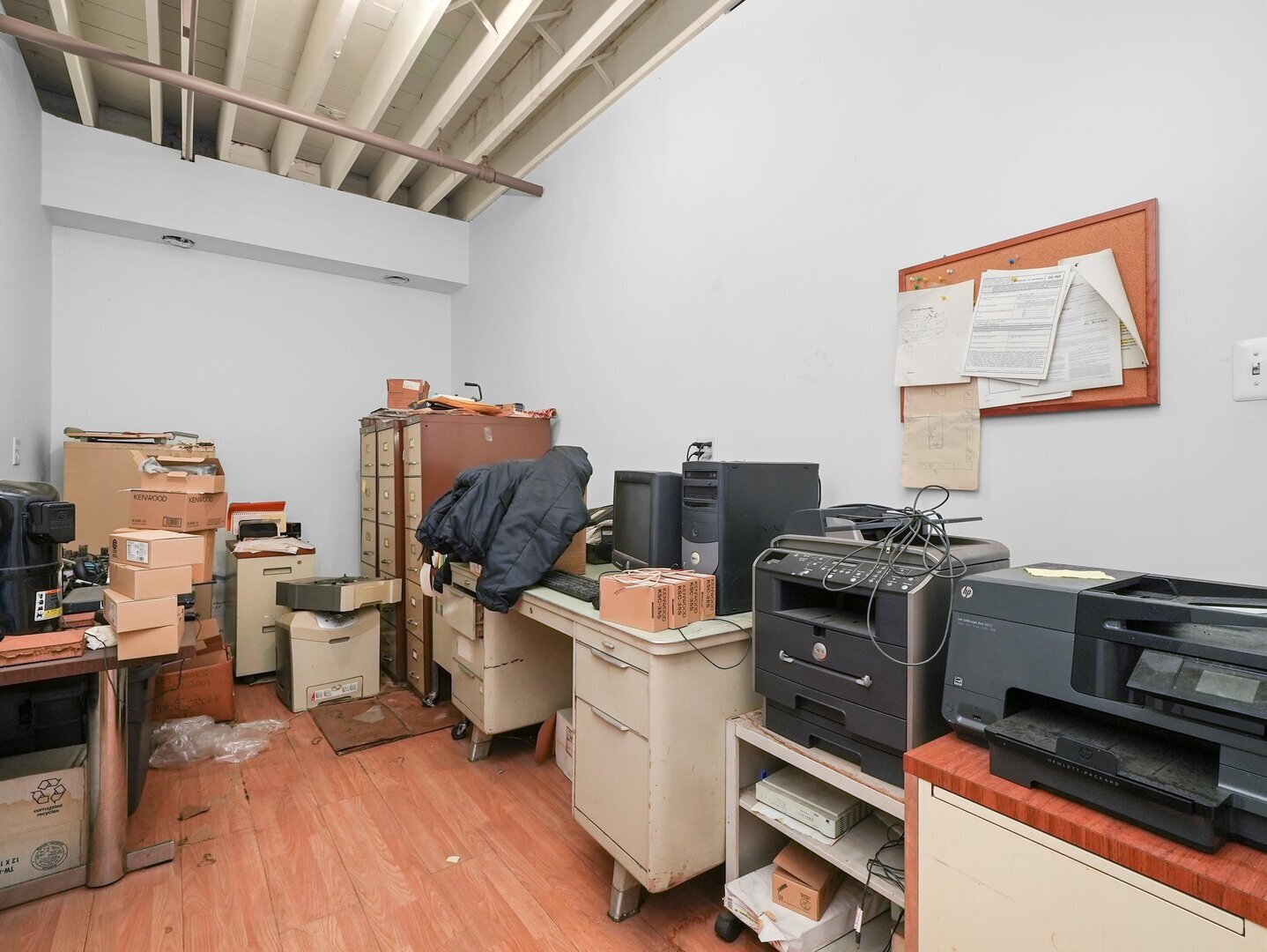 main property photo 23